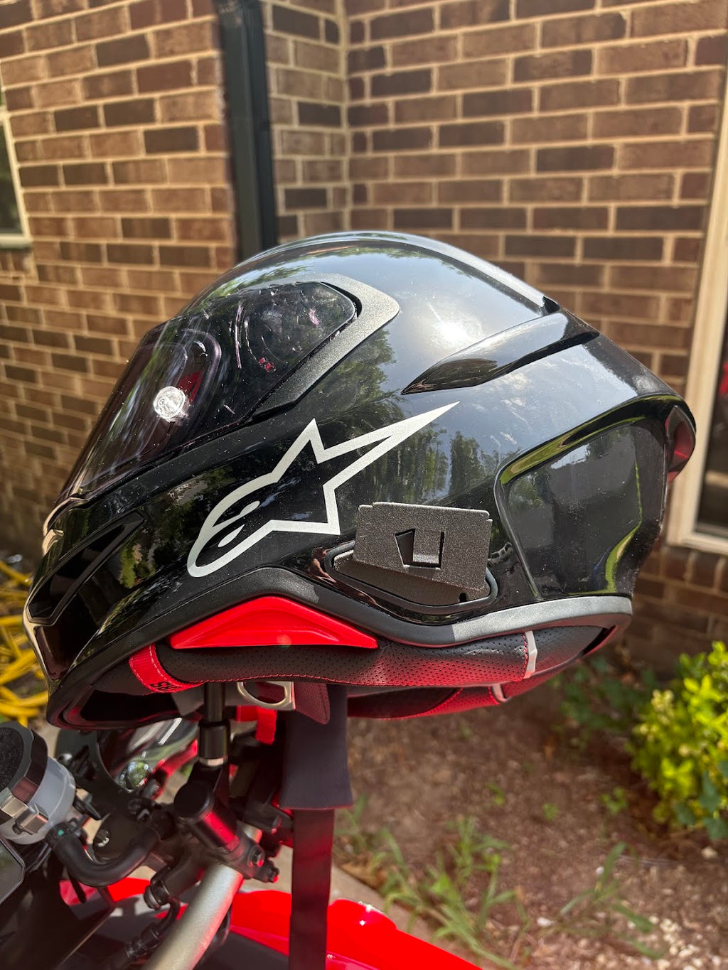 Alpinestars S-R7 Helmet Adapter for Cardo Packtalk Edge – 3D Printed Carbon Fiber Mount